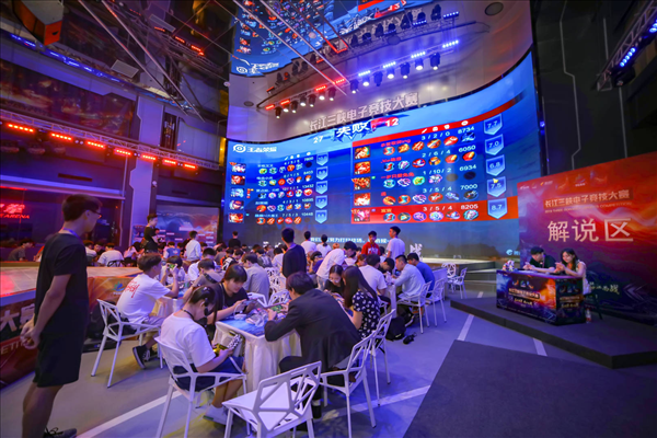 在本次FC 在本次FC